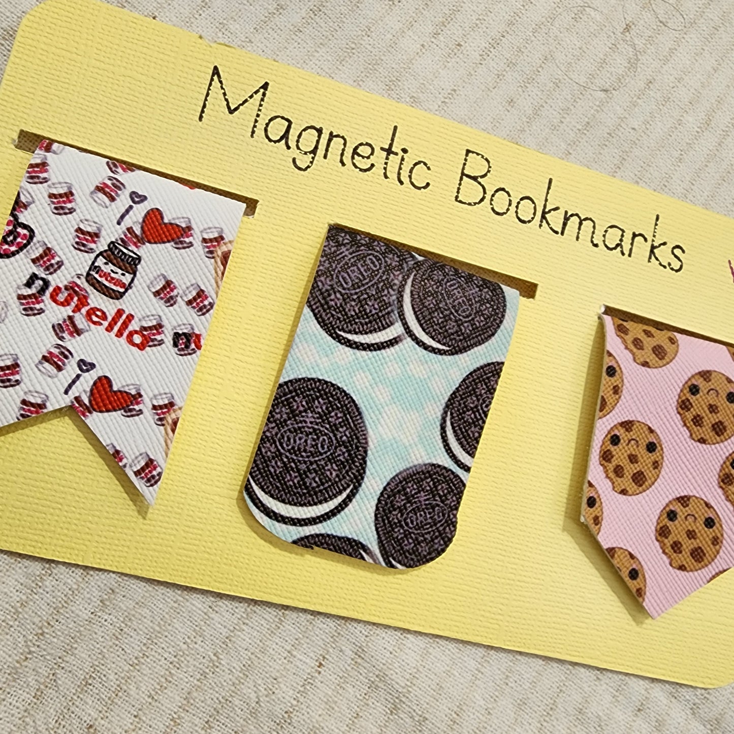Set of 3 Magnetic Bookmarks - Sweet Tooth